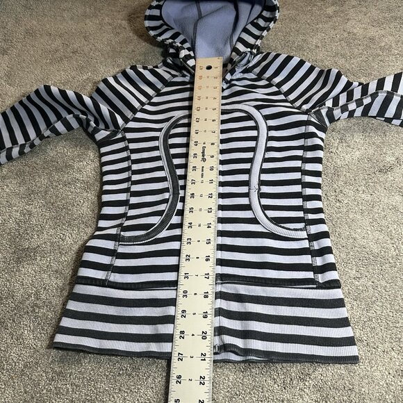 VTG Lululemon Scuba Hoodie Size 2 Light Blue Black Striped Full Zip Thumbholes - Picture 9 of 11